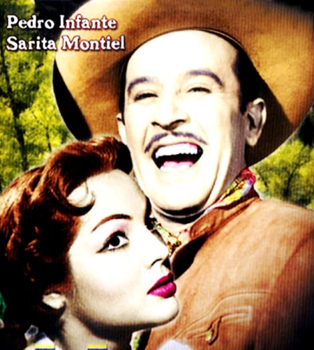 Pedro Infante inició como extra en la película En un burro tres baturros y participó en algunas películas como actor secundario.