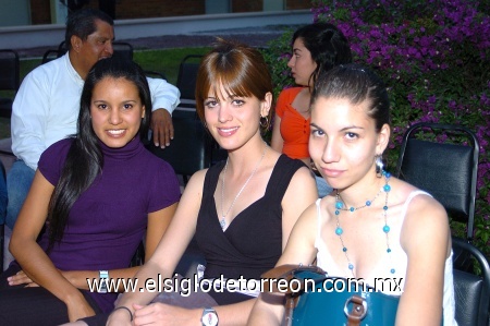 04042009 Dámaris Solorio, Mónica Román y Paty Pereda.