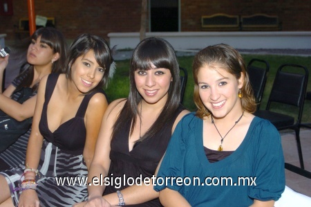 04042009 Ely Román, Alejandra Santibáñez y Ana Rosa Quiroga.