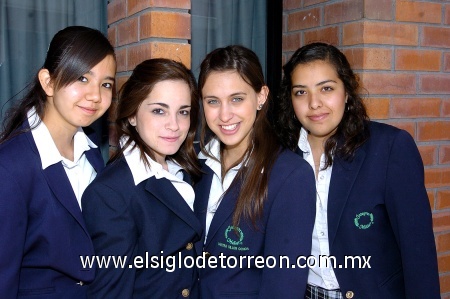 05042009 Marcela Galindo, Julia de la Parra, Mayra Siller y Gaby Martínez.