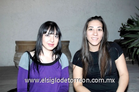 05042009 Carmen Lazalde y Ana Meléndez.