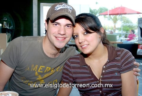 05052009 Paco Rivas y Claudia de Rivas.