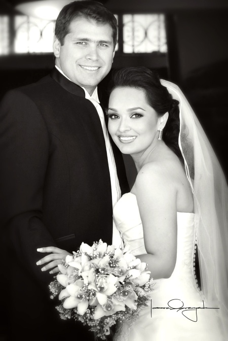 Sr. Arturo Fabián Simet y Srita. Marlene Pacheco Cháirez unieron sus vidas en sagrado matrimonio el sábado 28 de marzo de 2009.

Estudio Laura Grageda