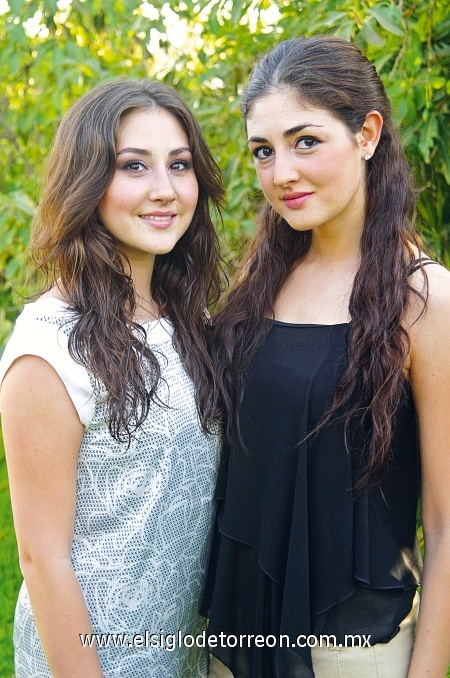 Érika y Paola González.
