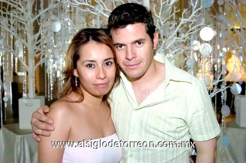 10052009 Larissa Sánchez y Carlos Atilano.