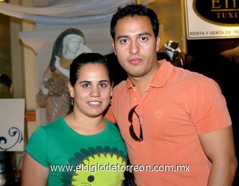 10052009 Luis Regalado y Arcelia González.