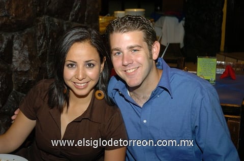 16052009 Cristina Moreno y Kevin Dulanex.