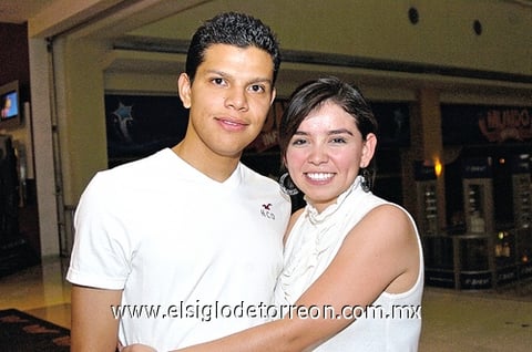 17052009 Enrique Torres Hernández y Yazmín de Torres.