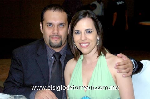 22052009 Víctor Gómez y Gloria Garza.