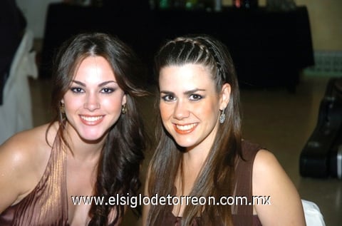 01062009 Karina Rodríguez y Ana Sofía González.