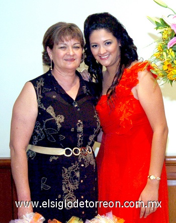 03062009 Érika Monserrat López Martínez en su fiesta solteril organizada por su mamá Margarita Martínez.