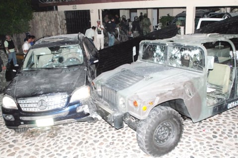 El Ejército mexicano presume que en la madrugada de ayer sus soldados abatieron en Acapulco a un jefe del cártel de Sinaloa conocido como el 'comandante Magaña', que todavía no ha sido identificado, informó hoy la Secretaría de la Defensa Nacional (Sedena).