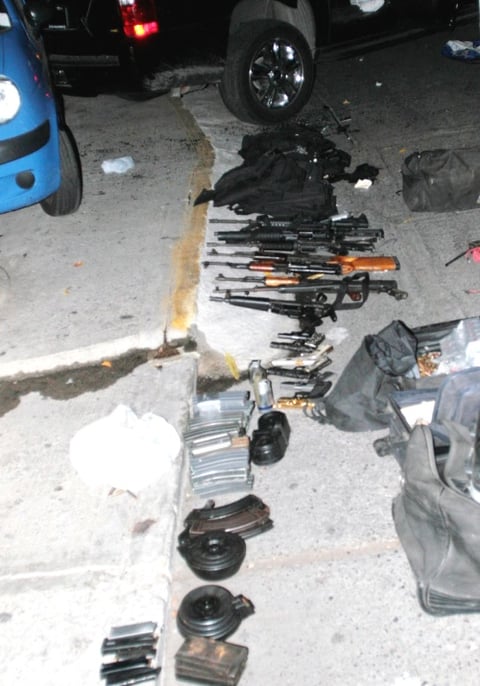 Un total de 18 personas murieron durante un tiroteo entre el Ejército mexicano y sicarios de narcotráfico en el puerto turístico de Acapulco.