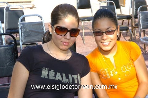 06062009 Adriana Espino y Luz Villa.