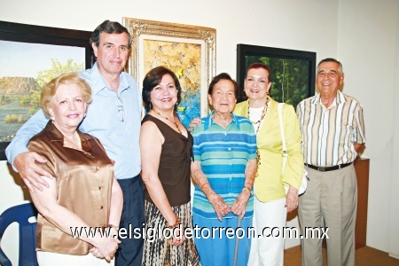 Martha Medellín de Rodríguez, Luis y Rosa María Granados, Aurora de Medellín, Pilar y Jaime