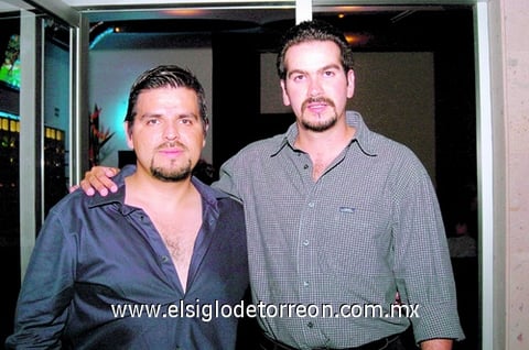 11062009 Daniel Luján y Jaime Díaz, presentes en pasado evento social.