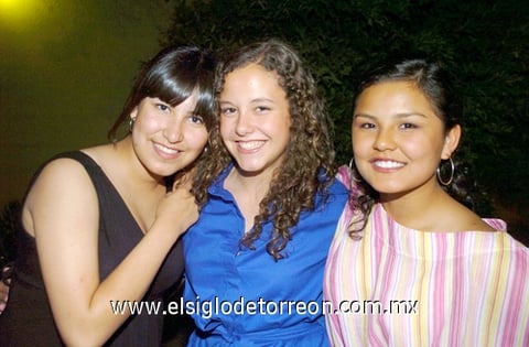 05062009 Ana, Lorena y Daniela.