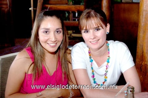 05062009 Paulina Sáenz y Celia Ceniceros.