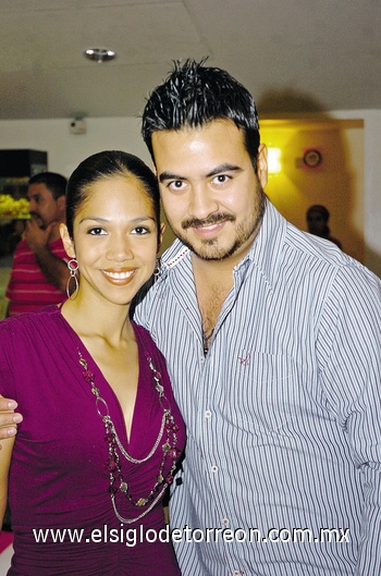 07062009 Paola Lozoya y Carlos Fernández.