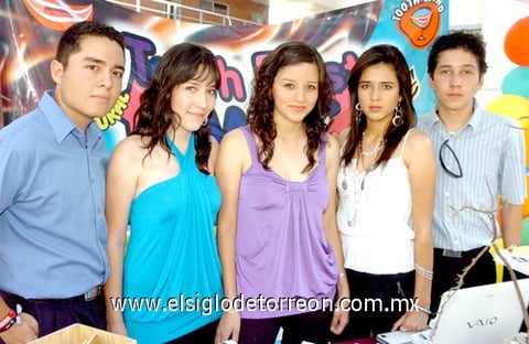 16062009 Participantes. Luis Carlos Cueto, Sofía Rojas, Andrea Alvarado, Lesly Chávez y Diego Rojas.