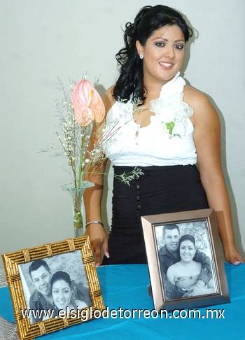 20062009 Paulina Esmeralda Alzalde Silva contraerá nupcias en breve con Roger Valentino Varela Álvarez.- Érick Sotomayor Fotografía
