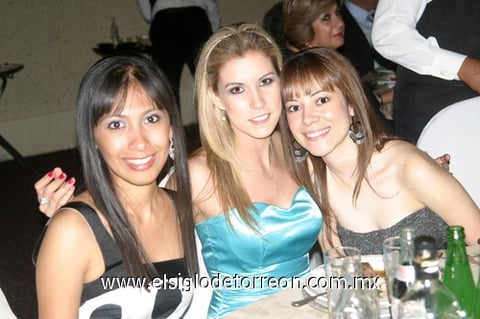 14062009 Keila Jalife, Vanessa Sierra y Alejandra Rodríguez .