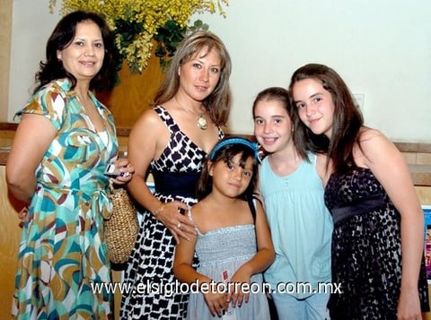 24062009 Ana, Cristy, Victoria, Mariángel y Valeria.