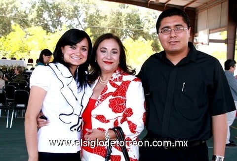 24062009 Gabriela Buendía Márquez, Rosy Jaime y Juan Muñoz.