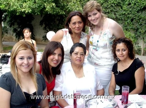24062009 Adriana, Mariana, Aurora, Ara, Diana y Vero.