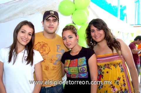 21062009 Lucía Jiménez, Adrián Sanromán, Carolina Chapa y Saraí Jiménez. Carolina Flores, Wendy Catarino, Claudia Muñoz, Getsemany Pompa, Miriam Martínez y Salma Flores.