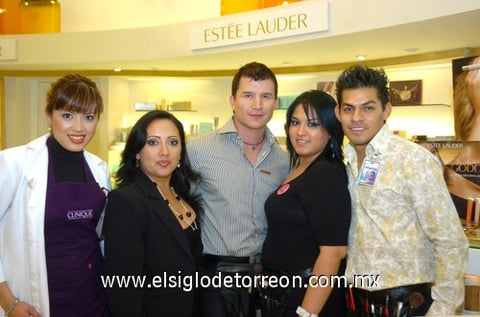 21062009 Cynthia Villa, Karina Guerrero, Mario Montemayor, Daniela Cárdenas y Enrique Martínez.