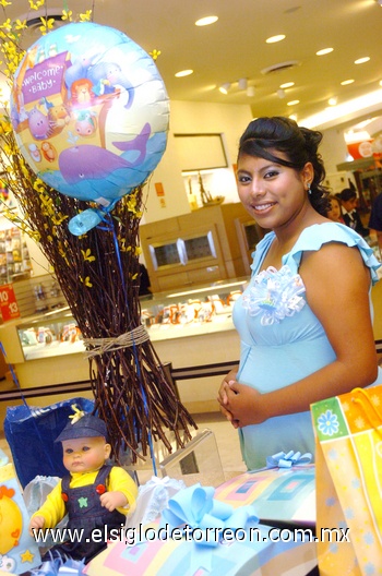 21062009 Cristina Castro Dovalí será mamá de un niño.