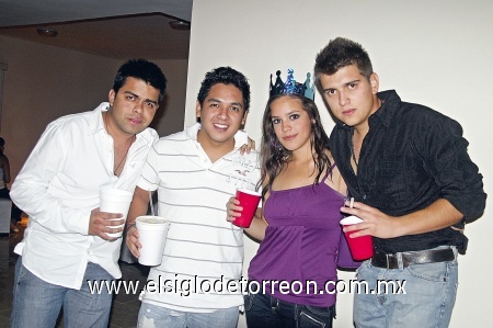 Carlos, Sergio, Cristina y Jorge.