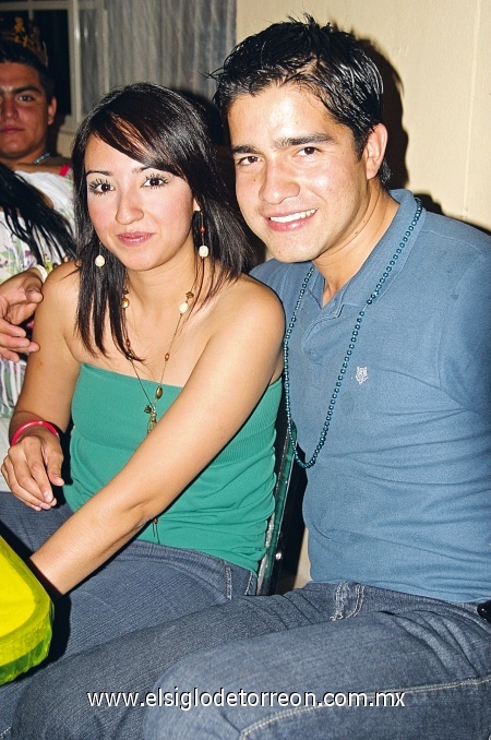 Mónica Pérez y Armando Magaña.