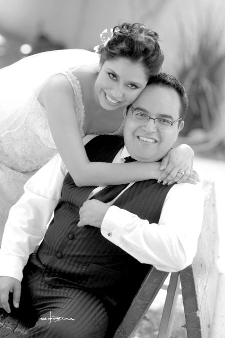 Srita. Lyzzon Adriana Garbuno Segura unió su vida a la del Sr. Fernando Almendares Esparza.


Maqueda Fotografía