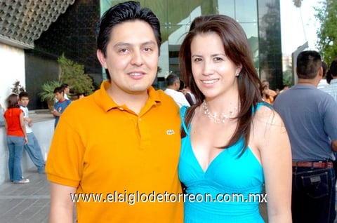 21062009 Victoria Castro Woo y Alejandro García.