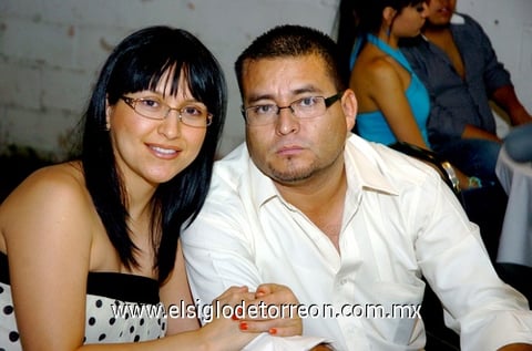 21062009 Esmeralda Lechuga y Daniel Ochoa.