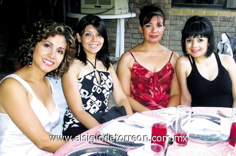 28062009 Ana Lucía, Juanita, Dora y Yolis Montañez.