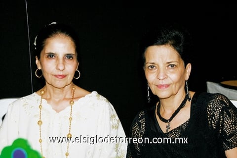 28062009 Estela de Gallegos y Cecilia de Guerrero.
