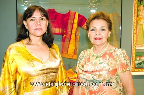 28062009 Gabriela Treviño y Carmen de Treviño.