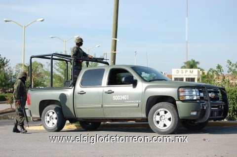 La Fiscalía informó en un comunicado que los policías municipales son investigados por el caso del secuestro de cuatro personas originarias de Sinaloa que habían viajado a Piedras Negras.