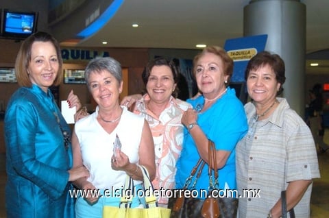 02072009 Apoyaron. Tom Fernández, Luz María de la Peña, Malena Luego y Herlinda Vázquez.