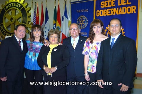 04072009 Carlos Manjarrez, Alma Manjarrez, Alma Milán de Manjarrez, Rogerio Manjarrez, Georgina  de Manjarrez y Rogerio Manjarrez.