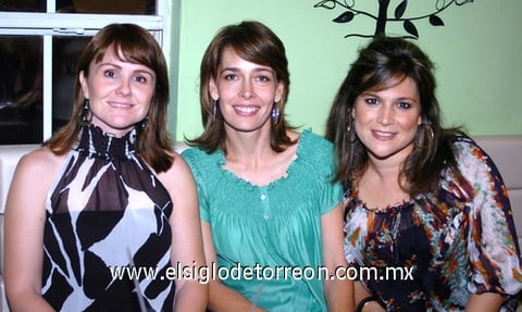 06072009 Consue, Olga y Lorena.