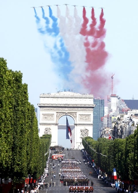 La declaración del presidente francés viene en momentos en que París busca expandir su influencia militar en el mundo.