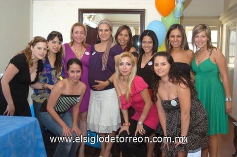 05072009 Begoña Esparza de López en la compañía de sus amigas Charlot, Liliana, Vero, Brenda, Marisol, Cristy, Gisel, Mariana, Anet e Hilda.