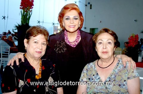 05072009 Estimables damas. María Elisa Garagarza de Madero, Herlinda Vázquez y Gloria Valdés de López.