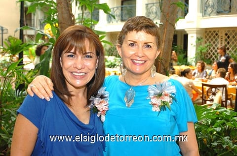 13072009 Linda Loaiza y Lety Faya.