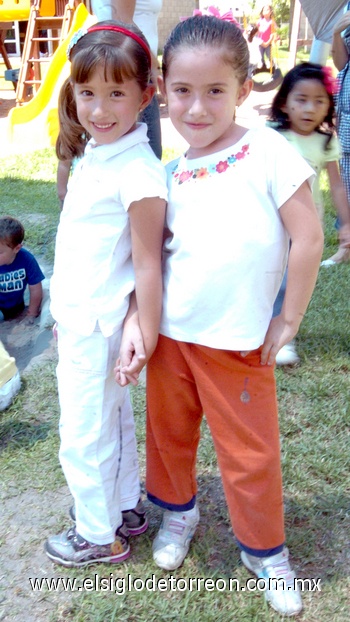 07072009 Katia y Lucía.