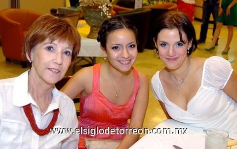 14072009 Luz María de Russek, María Inés Carrillo y Karla Russek.